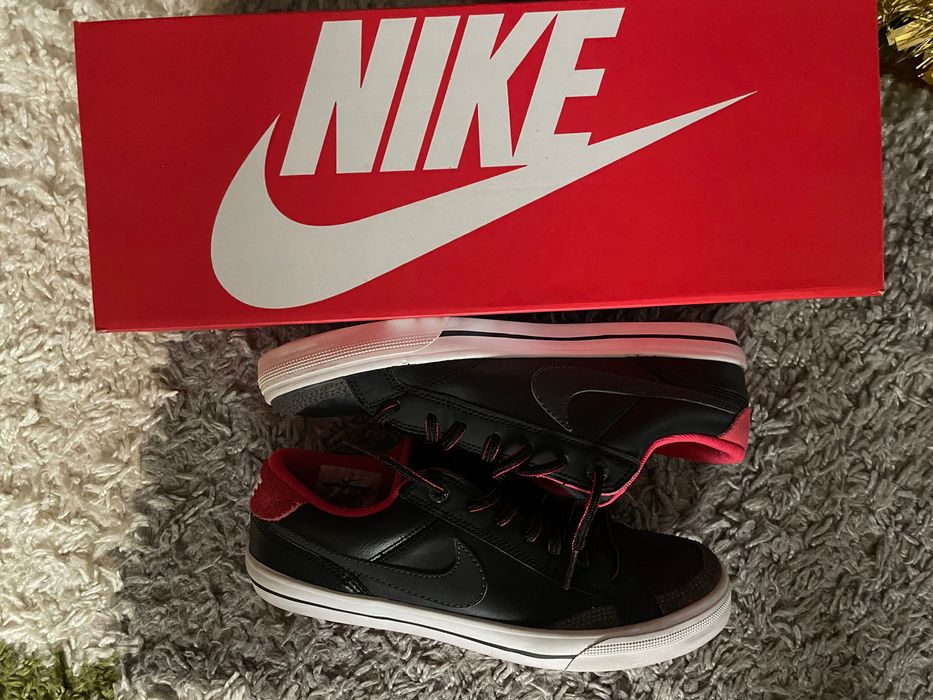 Nike Capri II, in condiții excelente