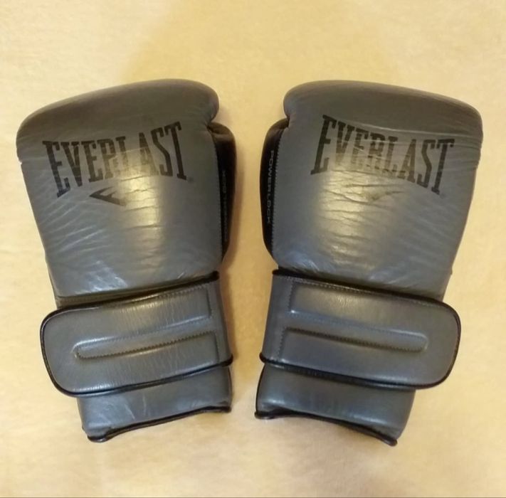 Echipament Box, Kickboxing, Muay Thai, MMA