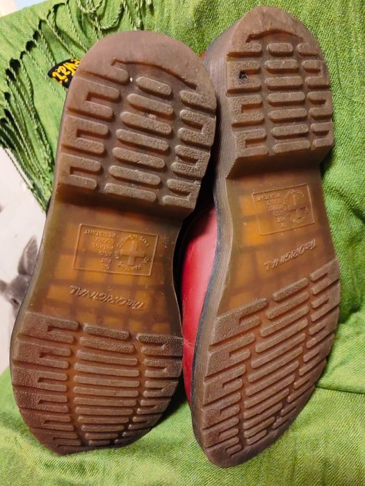 Bocanci Dr Martens originali 1460 măsura 41 - 8 inele