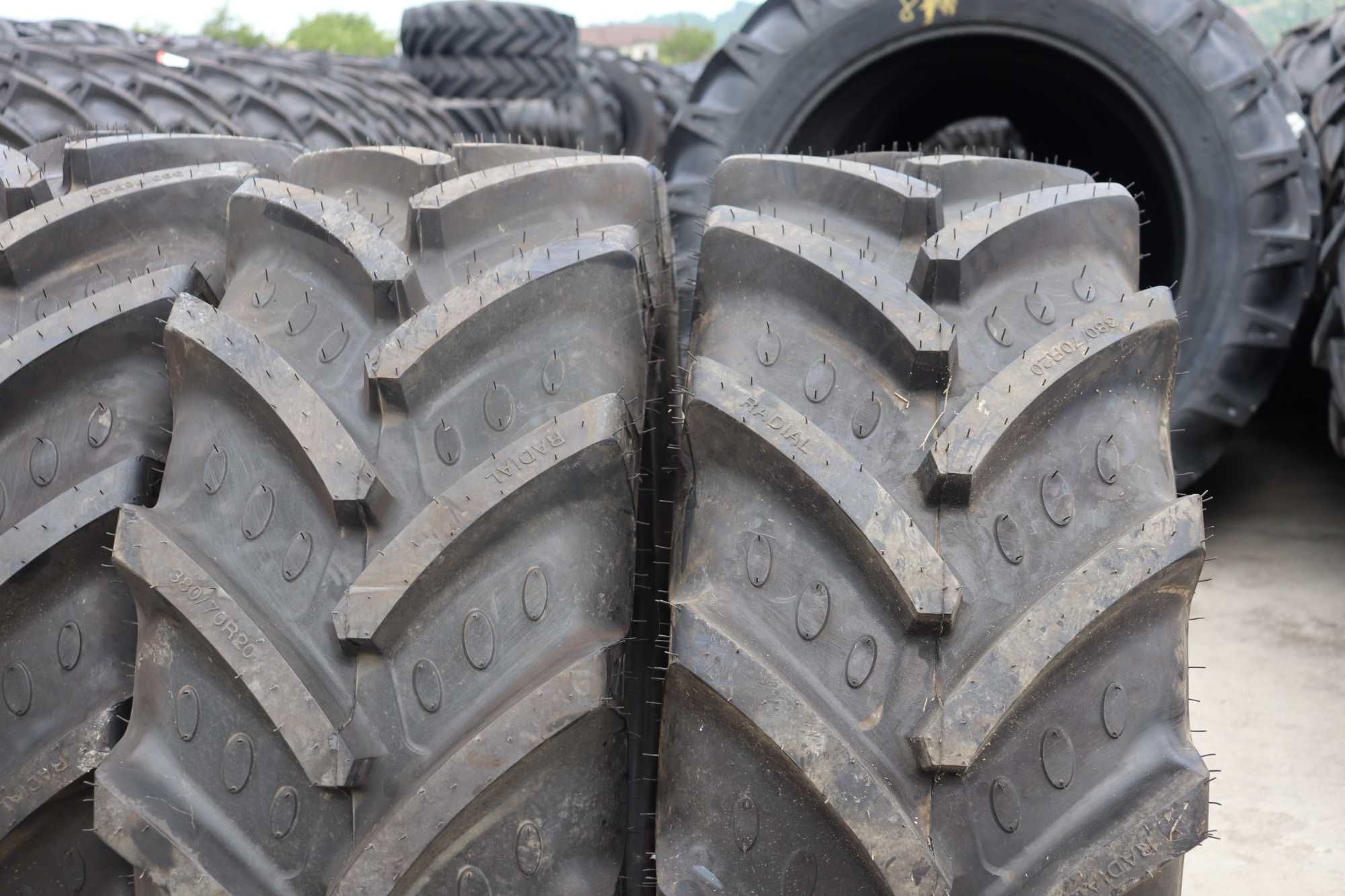 Cauciucuri noi 380/70R20 BKT AGRIMAX anvelope tractor fata radiale