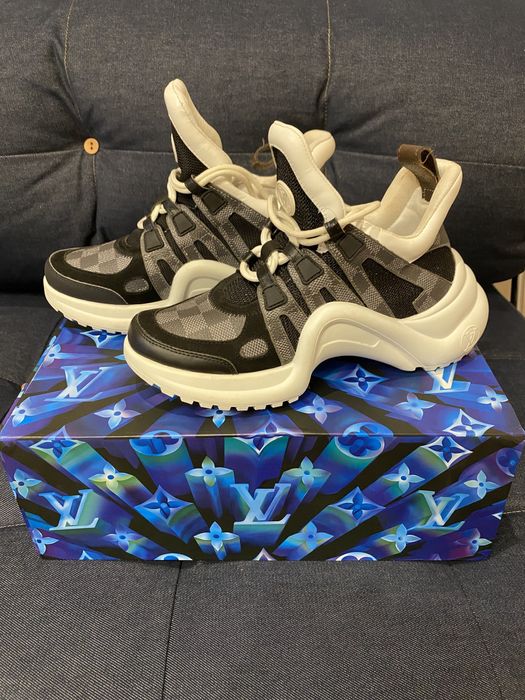 Adidasi louis vuitton femei