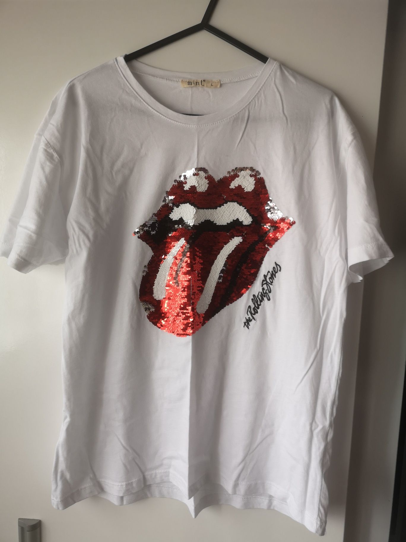 Бяла тениска Rolling stones с пайети