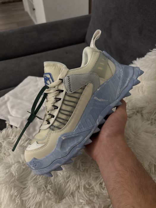 Off-White Odsy 1000