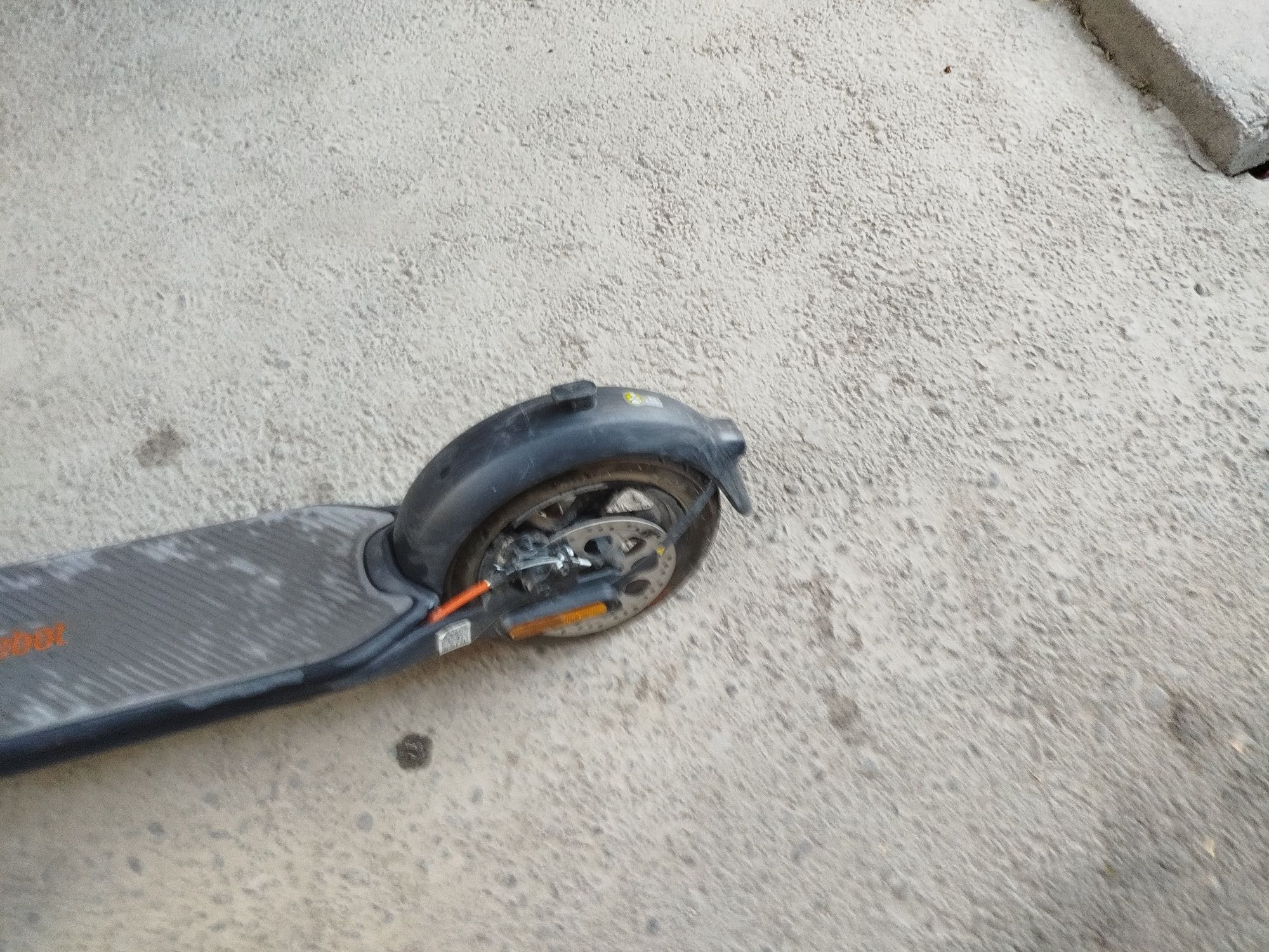 Электро самокат ninebot kickscooter f30 plus Б/У