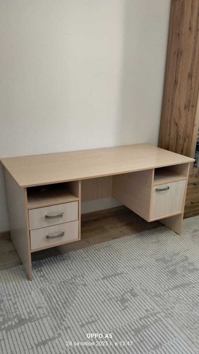 Письменный стол, офис, для школы, для дома