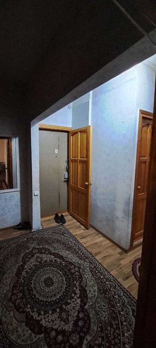 СРОЧНО!Себзор 3 хона, 70м2 квартира сотилади!ТЦ Ривиера