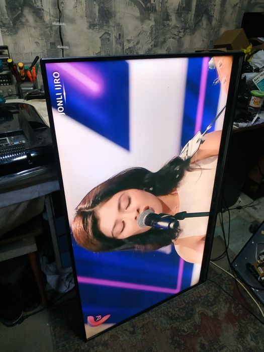 Телевизор Samsung 49 диагональ срочно