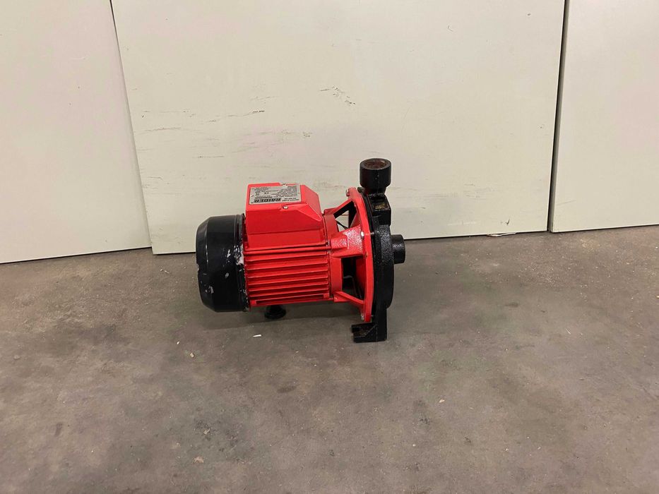 Помпа водна 850W 1" max 120L/min RD-WP158/	R20 Винтоверт ударен Hex/