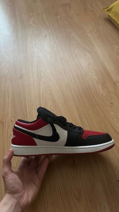 Jordan 1 Low Bred Toe