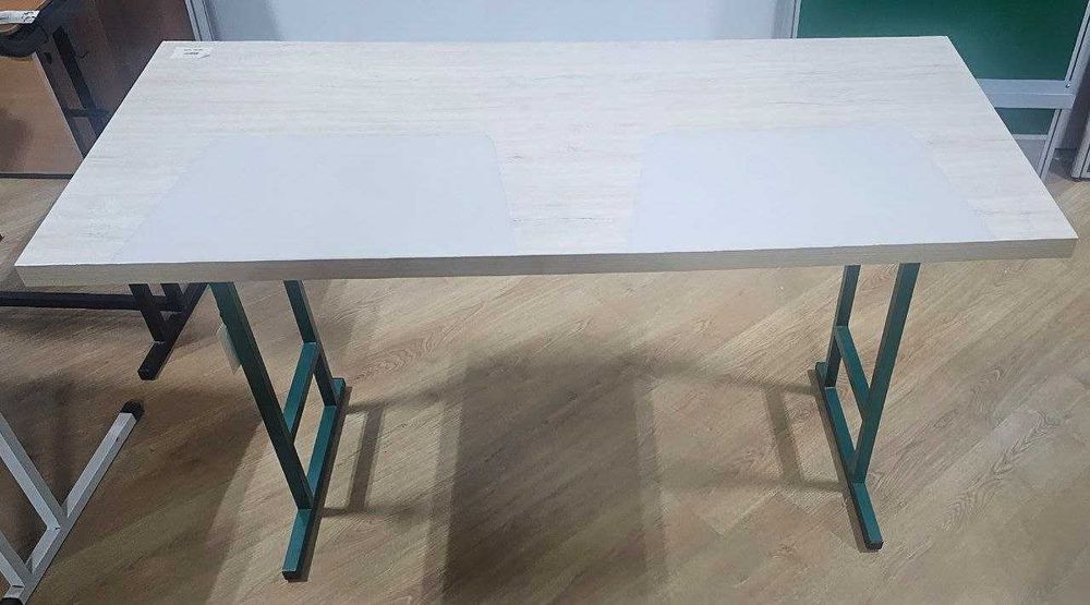 Парта - школьная