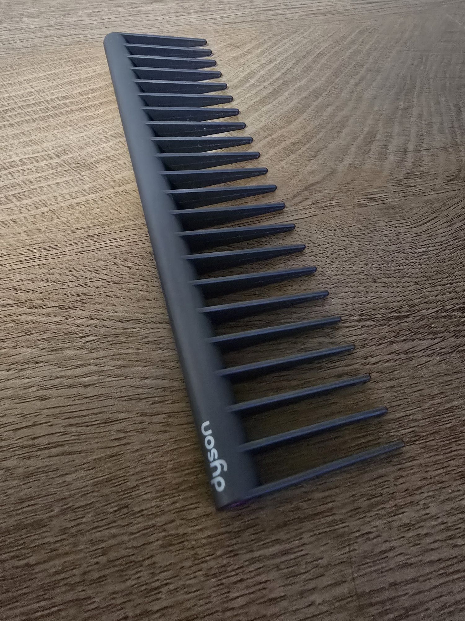 Оригинален гребен Dyson