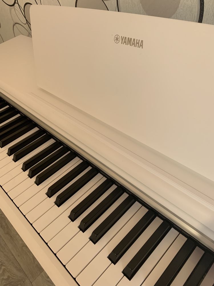 Срочно продается цифровое НОВОЕ пианино Yamaha YDP-144
