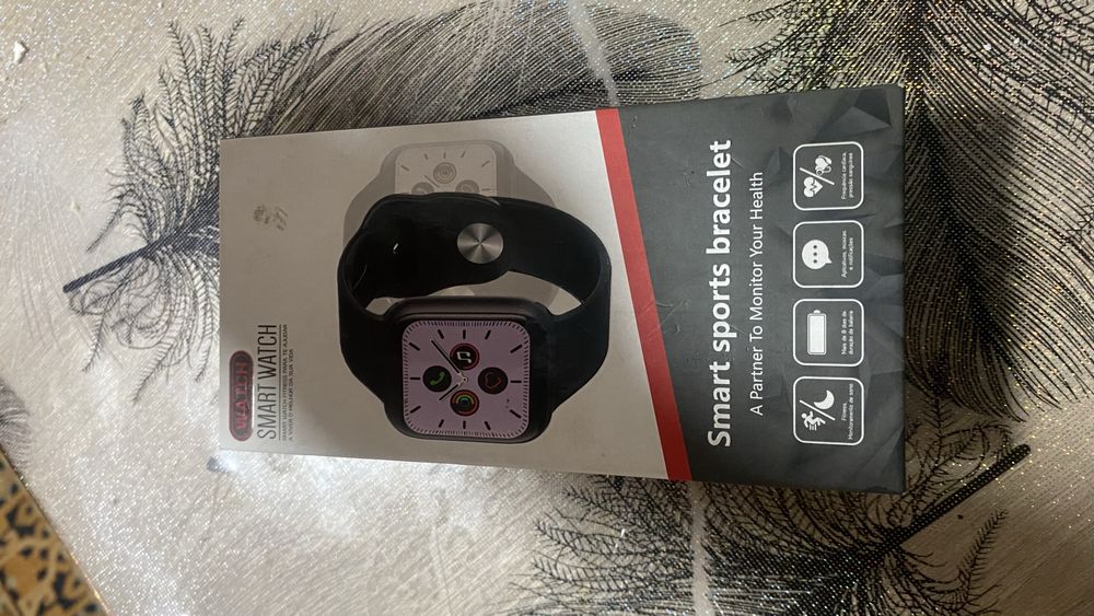 Продам смарт часы 2025 года