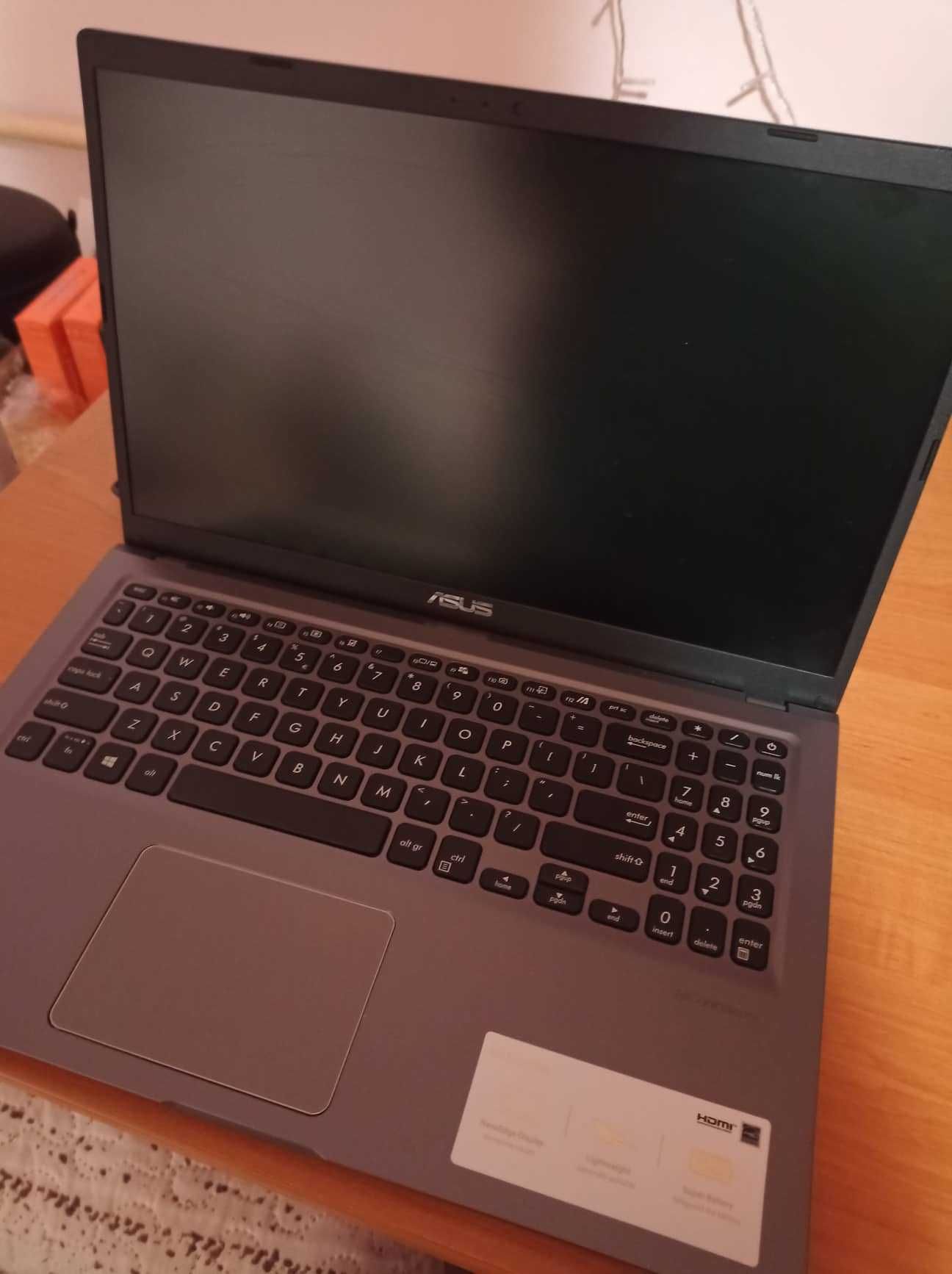 Чисто нов, много лек и компактен лаптоп Asus X515MA,оригинално зарядно