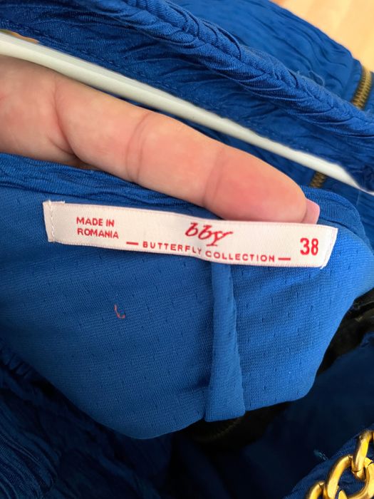 Rochie scurta in stare buna