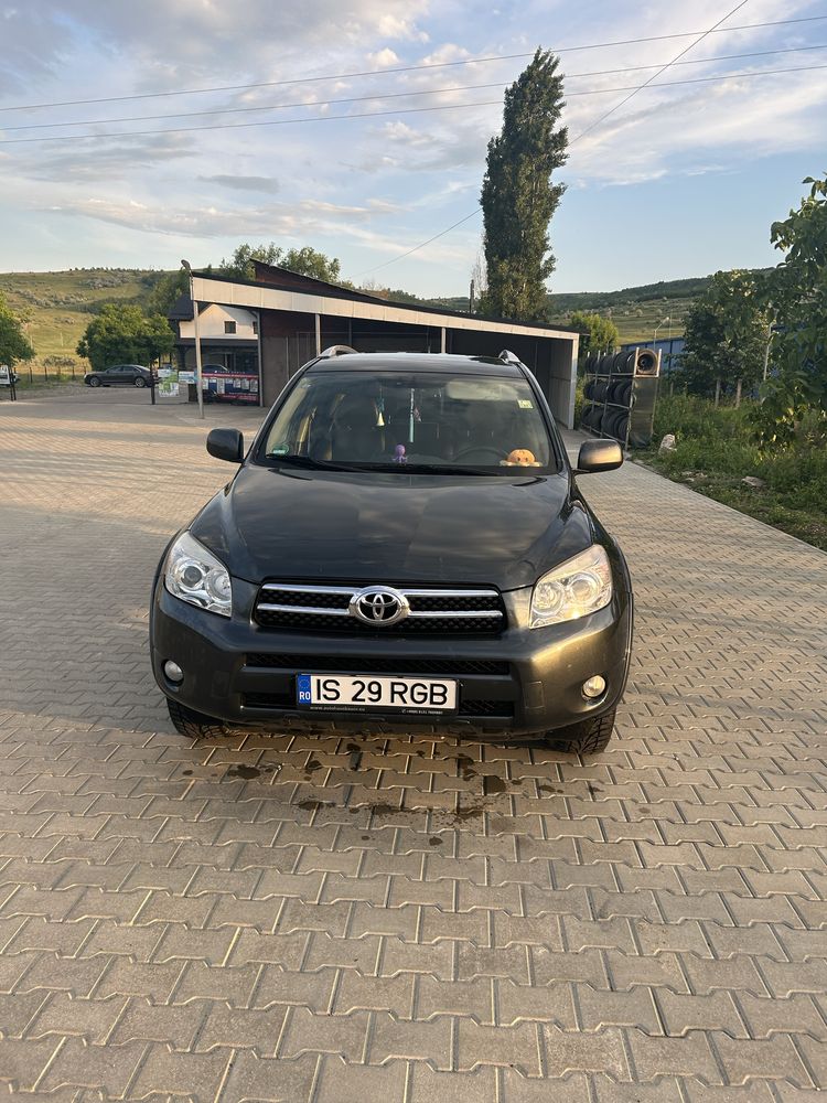 Vand toyota rav 4