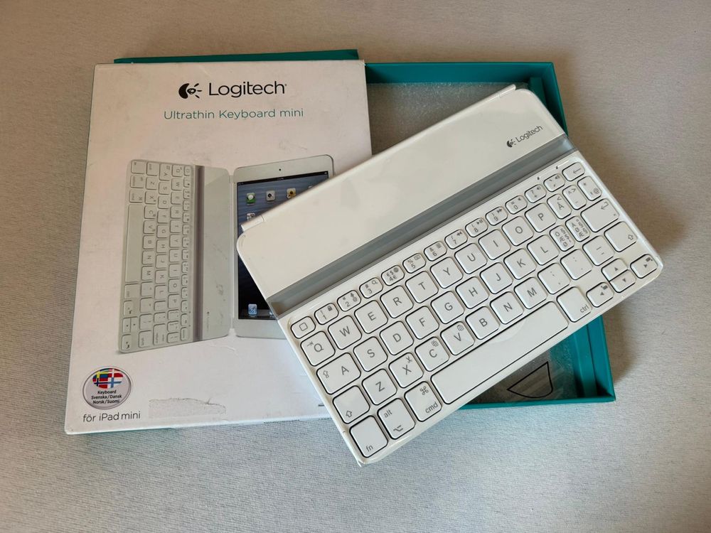 Husa ipad mini logitech