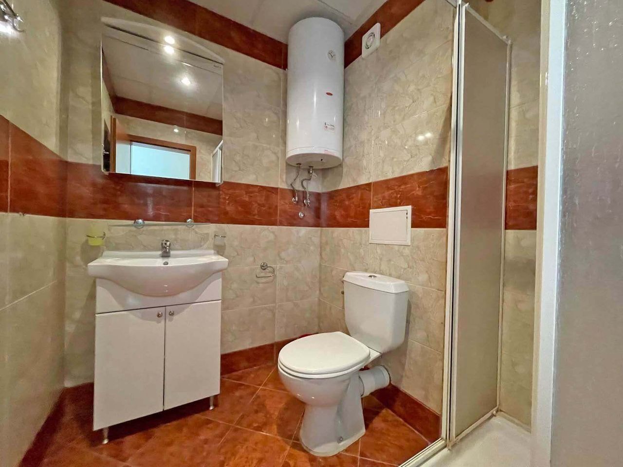 Дава се под наем Двустаен апартамент в Свети Влас - 65 кв.м за 200 € - Снимка #13