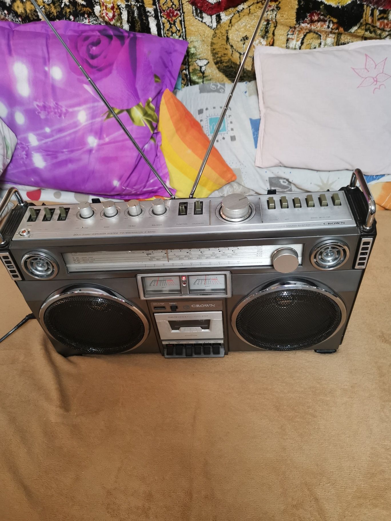 Radio caset CROWN 850