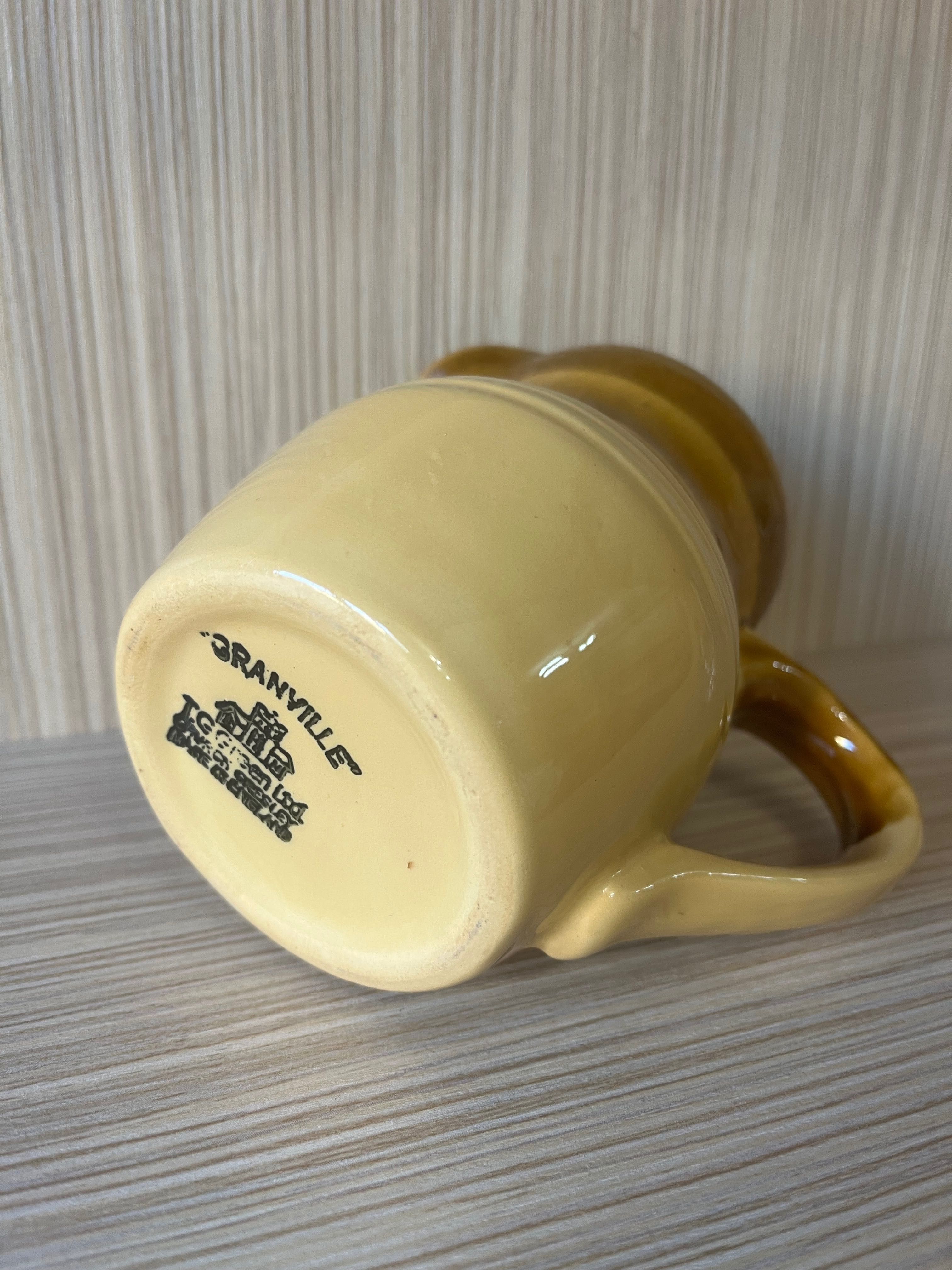 Винтидж каничка за мляко от 1940г