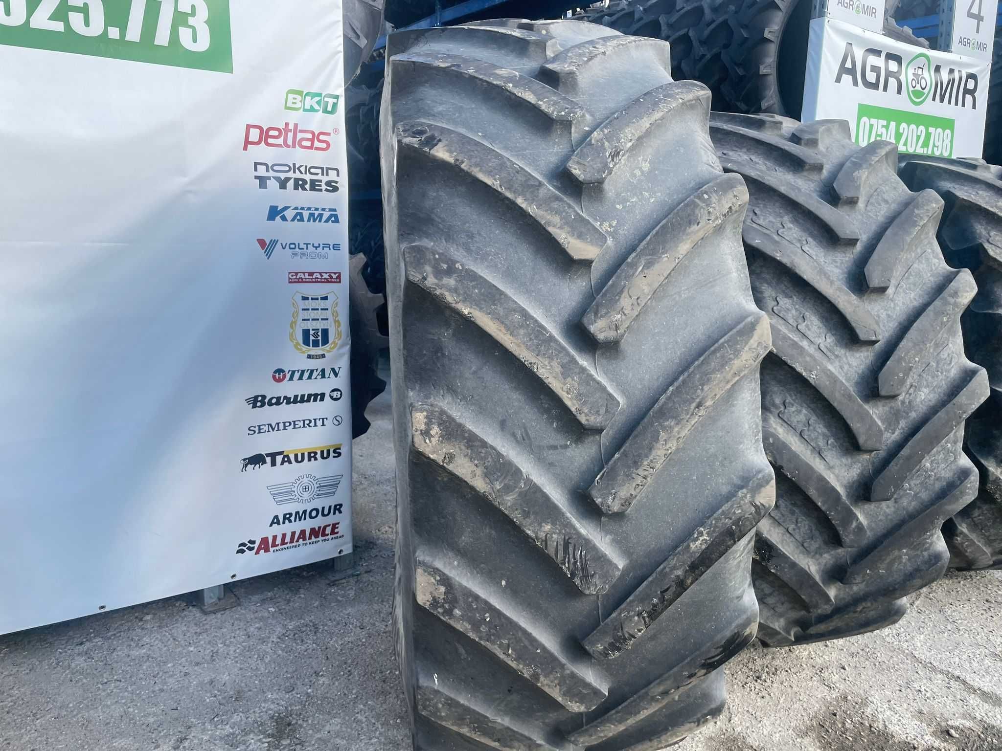 Anvelopa 650/85r38 continental Caucicuri Tractor cu Garantie