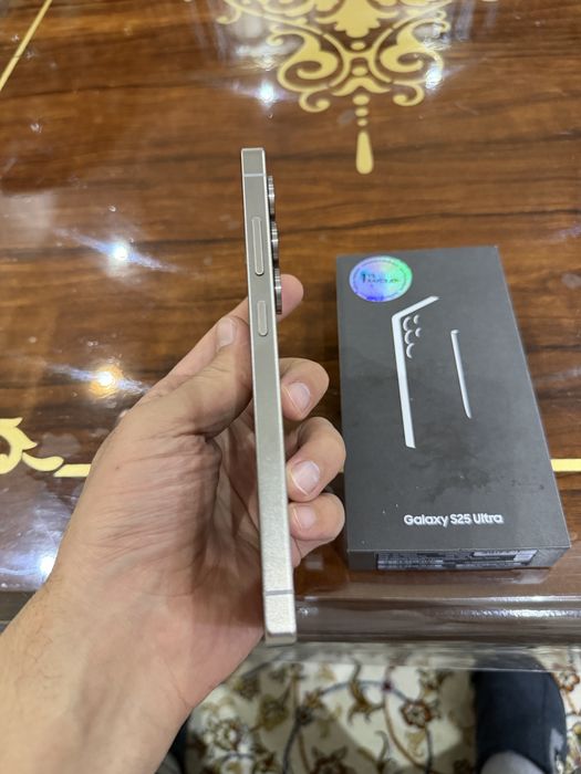 samsung s25 ultra pamit 12.256g holati ideal yengidek holatda