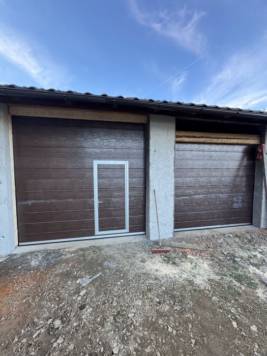 Usi de garaj sectionale