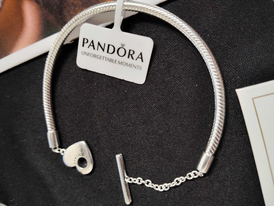 Brățară tip lanț clasic cu bară în T și inimă Pandora Moments