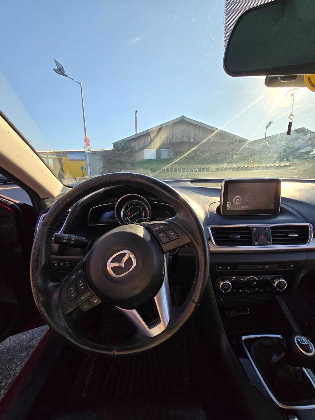 Mazda 3 2.2 Skyactive