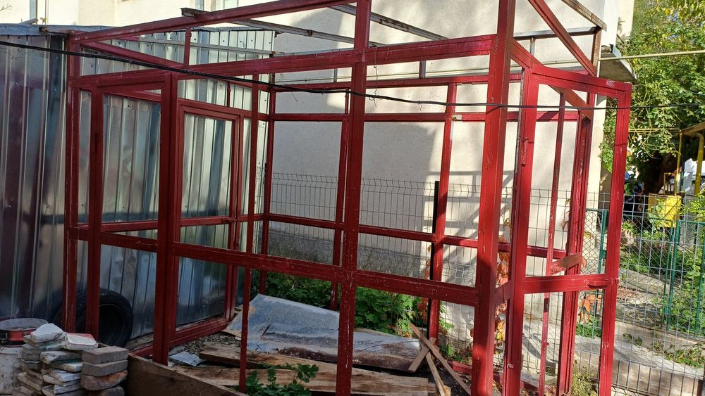 Cadru metalic pentru magazie sau alte întrebuințări