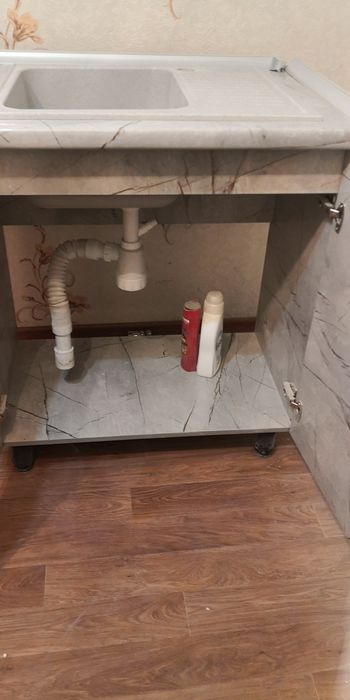 Кухонные шкафы б/у.