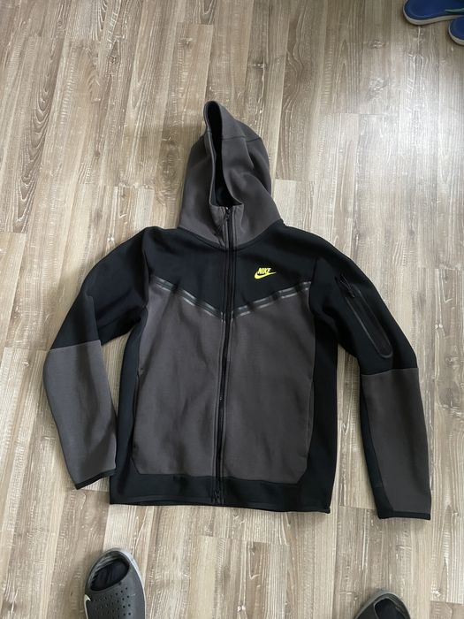 Nike tech fleece оригинално горнище