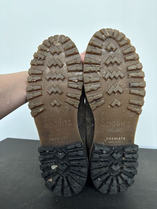 Ghete din piele intoarsa