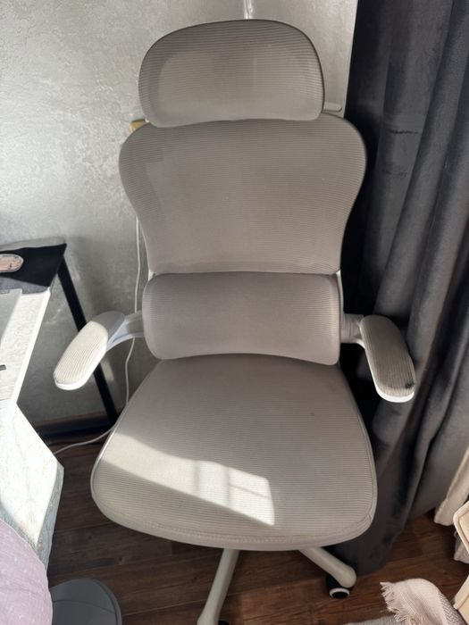 Продам компьютерное кресло