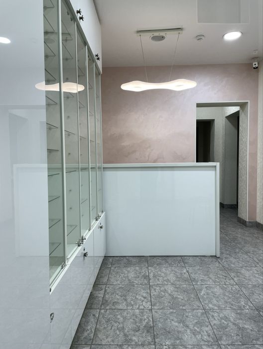 Продаю нежилое помещение