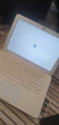 Apple MacBook A1342 13.3'