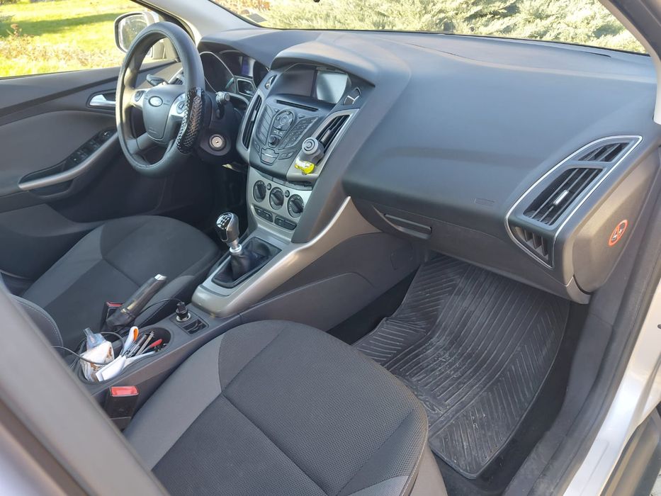 Vând Ford focus,anul 2012, euro 5,1.6 Tdci, adusă pe roti din Germania