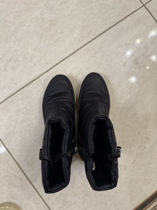 Продам Зимние ботинки отличные