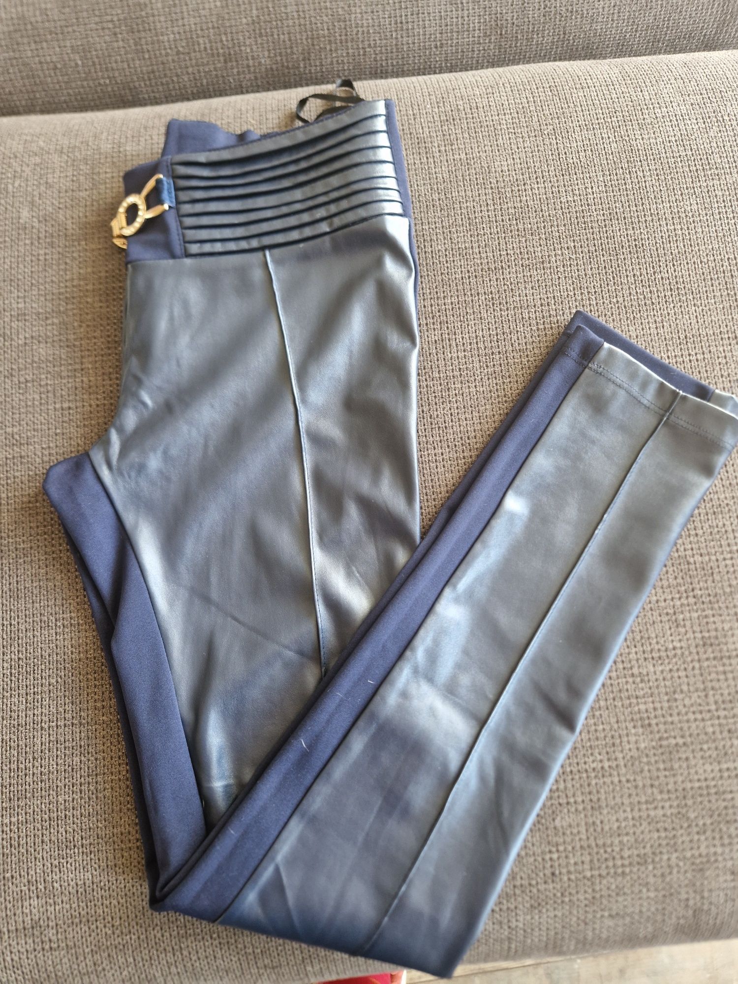 Lucy Fashion Елегантен панталон размер S (от еко кожа и плат)