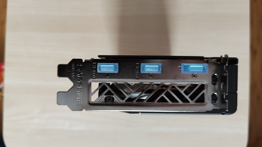 Placa video Sapphire Pulse RX 9060 XT 8GB