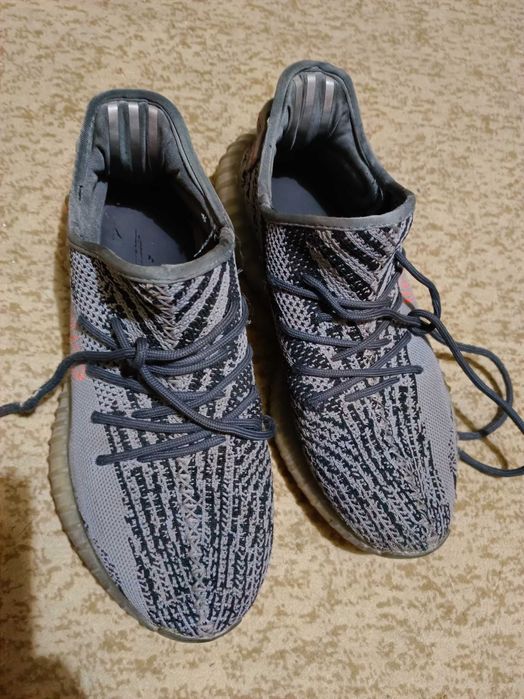 Кроссовки     б.у