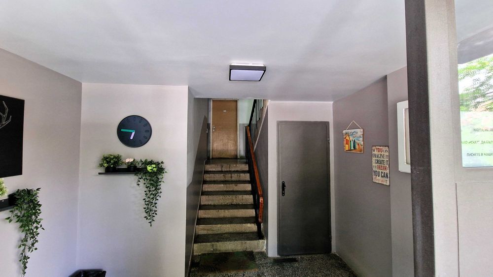 Продава се Тристаен апартамент в София, Борово - 54 кв.м за 2223 €/кв.м - Снимка #7