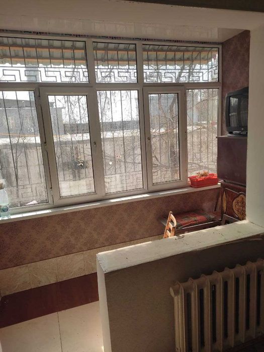 метро Гафур Гулям продается 2 комнатная квартира