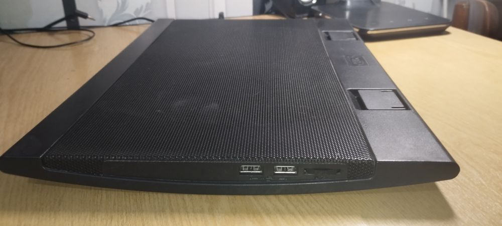 охлаждение ноутбуков DeepCool Wind Pal FS 17'