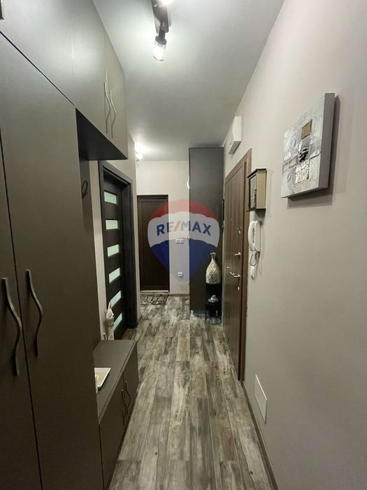 Продава се Тристаен апартамент в Варна, Възраждане 3 - 74 кв.м за 2179 €/кв.м - Снимка #10