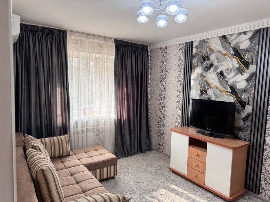 Продам 1/2/5 Новомосковская