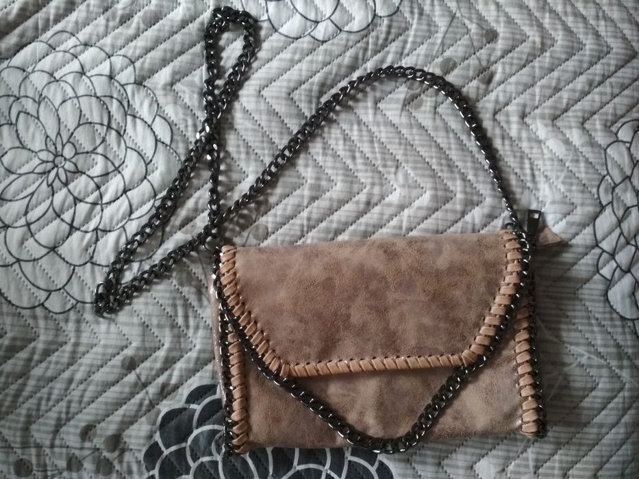 Дамска чанта. Чисто нова