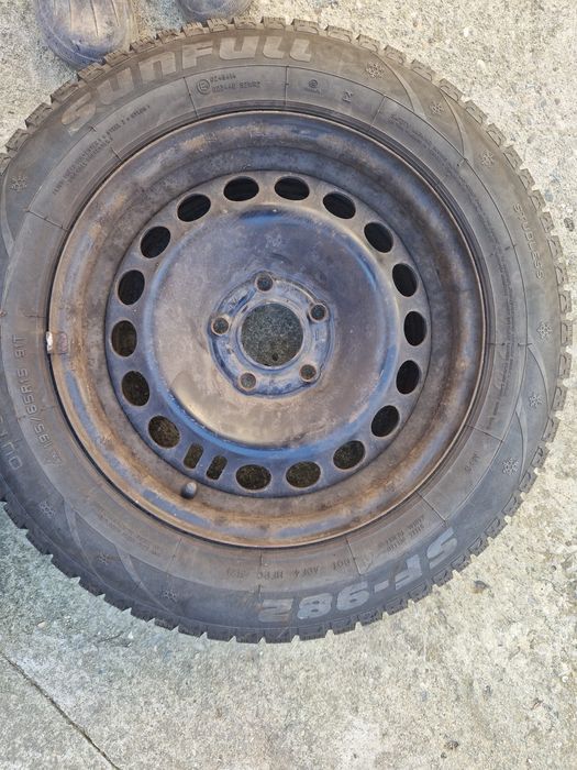 Roti iarna 195/65/R15