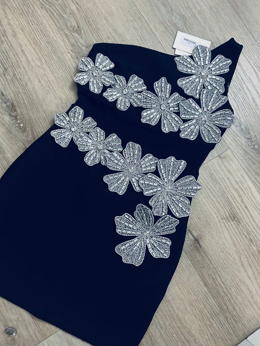 Нова бандажна рокля