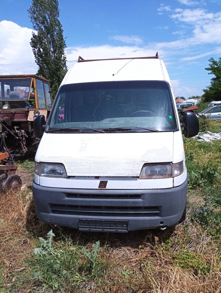 Продавам Фиат Дукато/Fiat Ducato Maxi 2.8 турбо дизел на части.